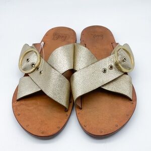 BEEK Crow Sandal